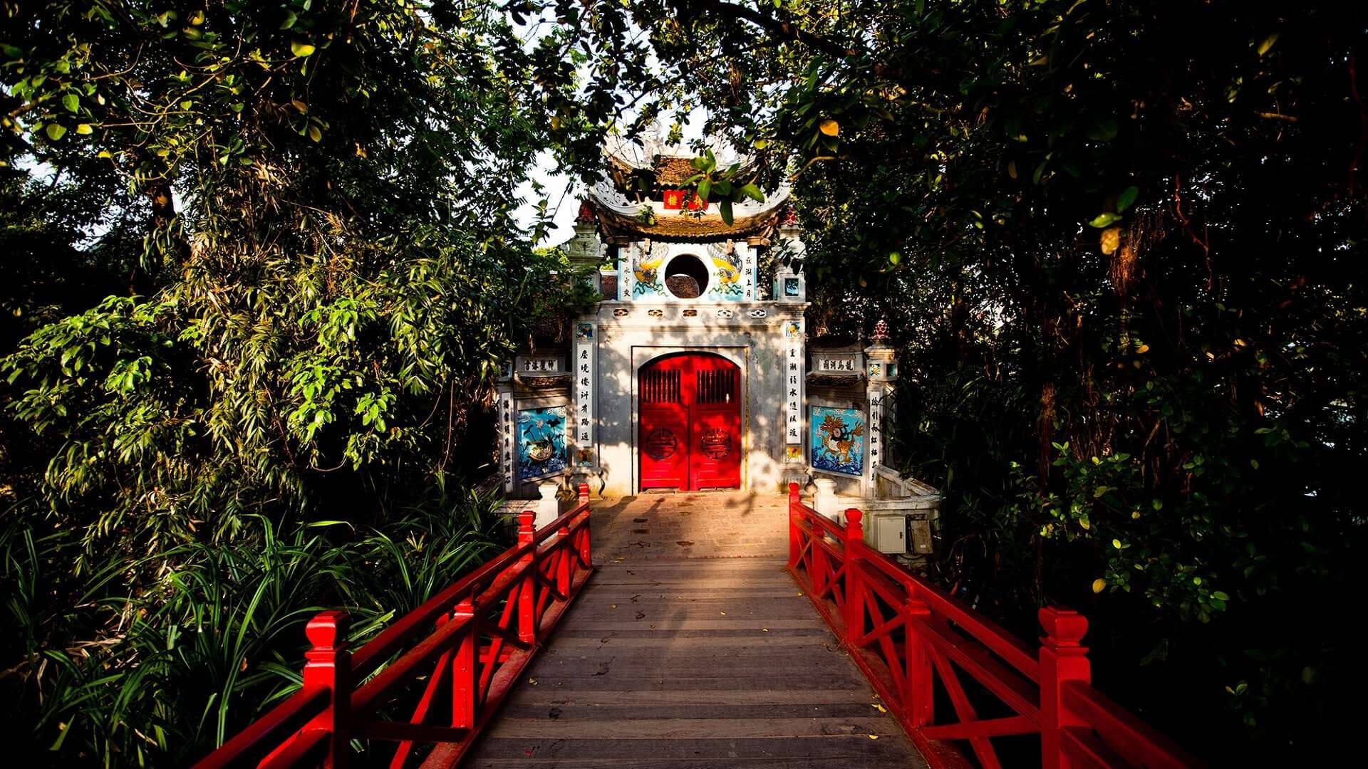 Ngoc Son Temple​ 