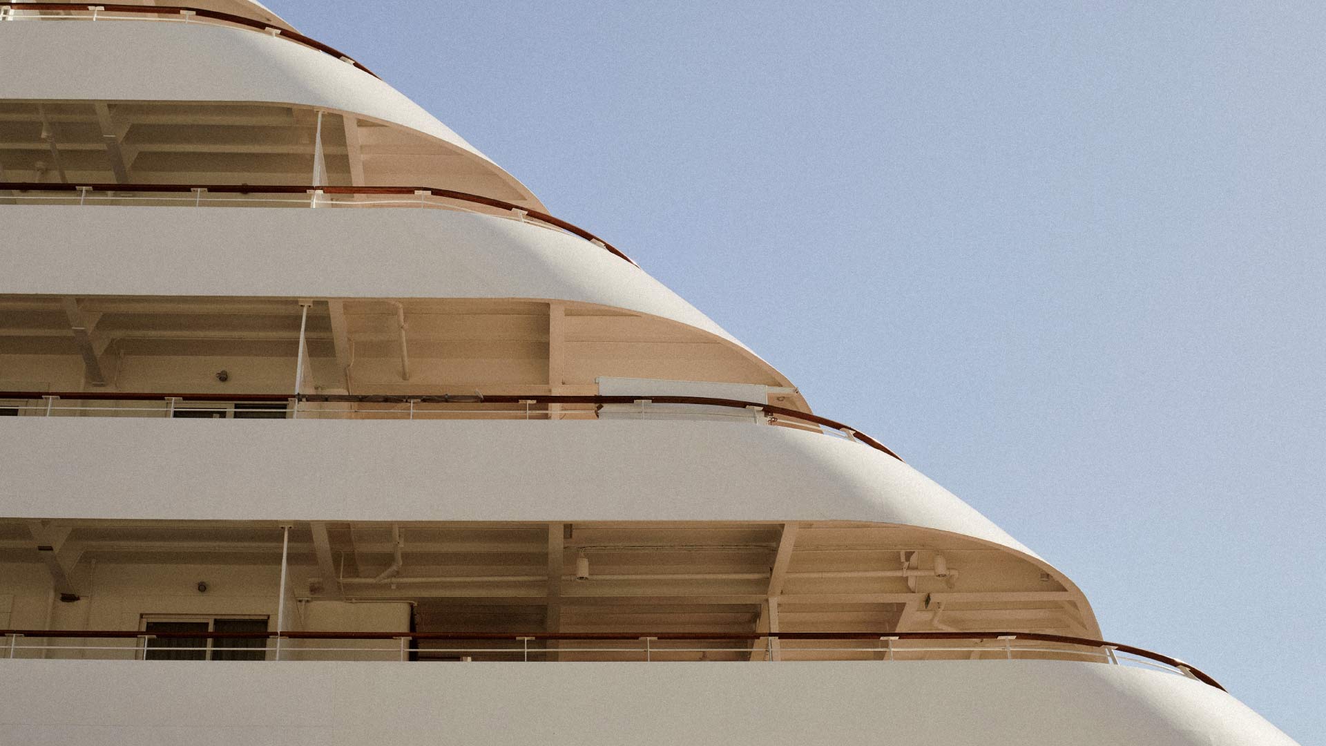 Journey at sea reimagined