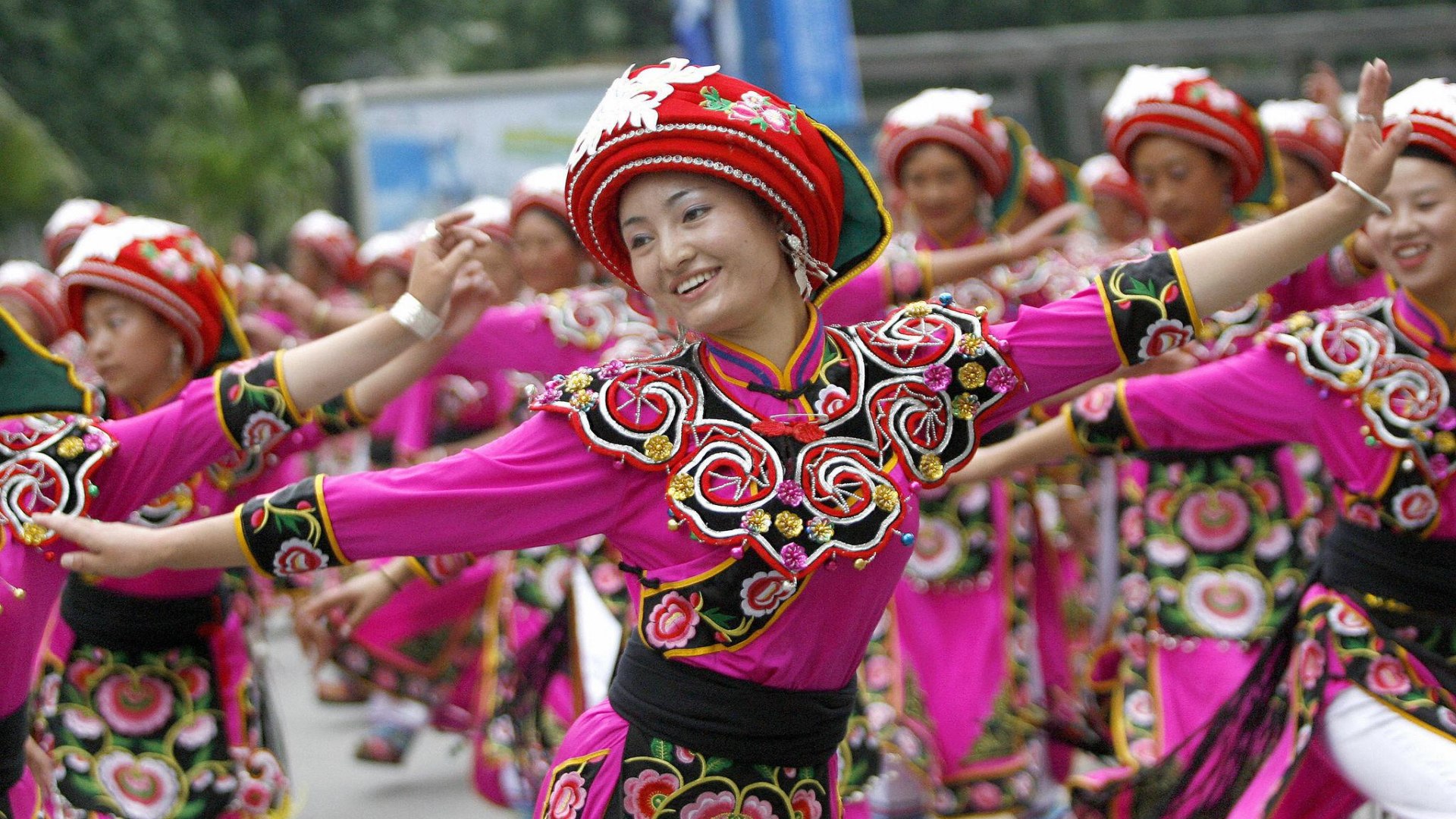 Echoes of the Qiang: A Cultural Heritage Tour
