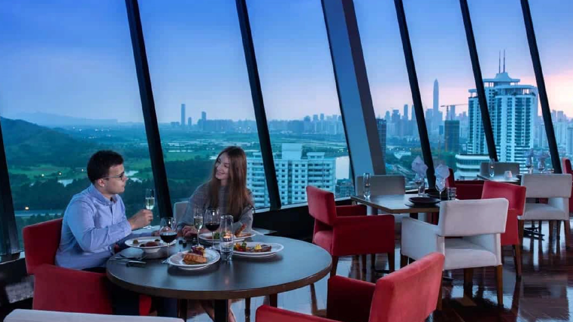 Sunset at 360º Bar, Restaurant and Lounge